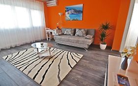 Apartment Rino****, 58M², 170M From The Beach
